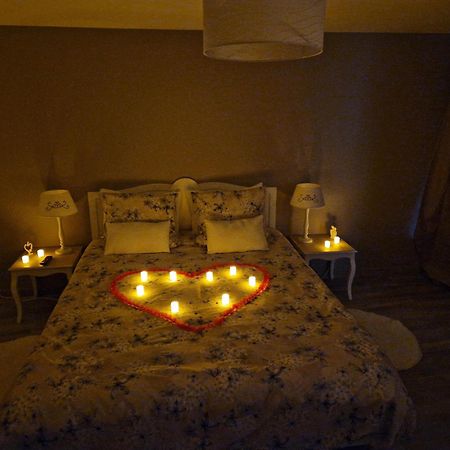 Le Relais Des Clefs - Au Calme Du Gatinais - Escapade A Deux - Terrasse Privee - Wifi - Offre Romantique Sur Demande Valpuiseaux Екстериор снимка